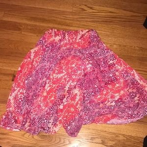 pink flows patterned skirt!!